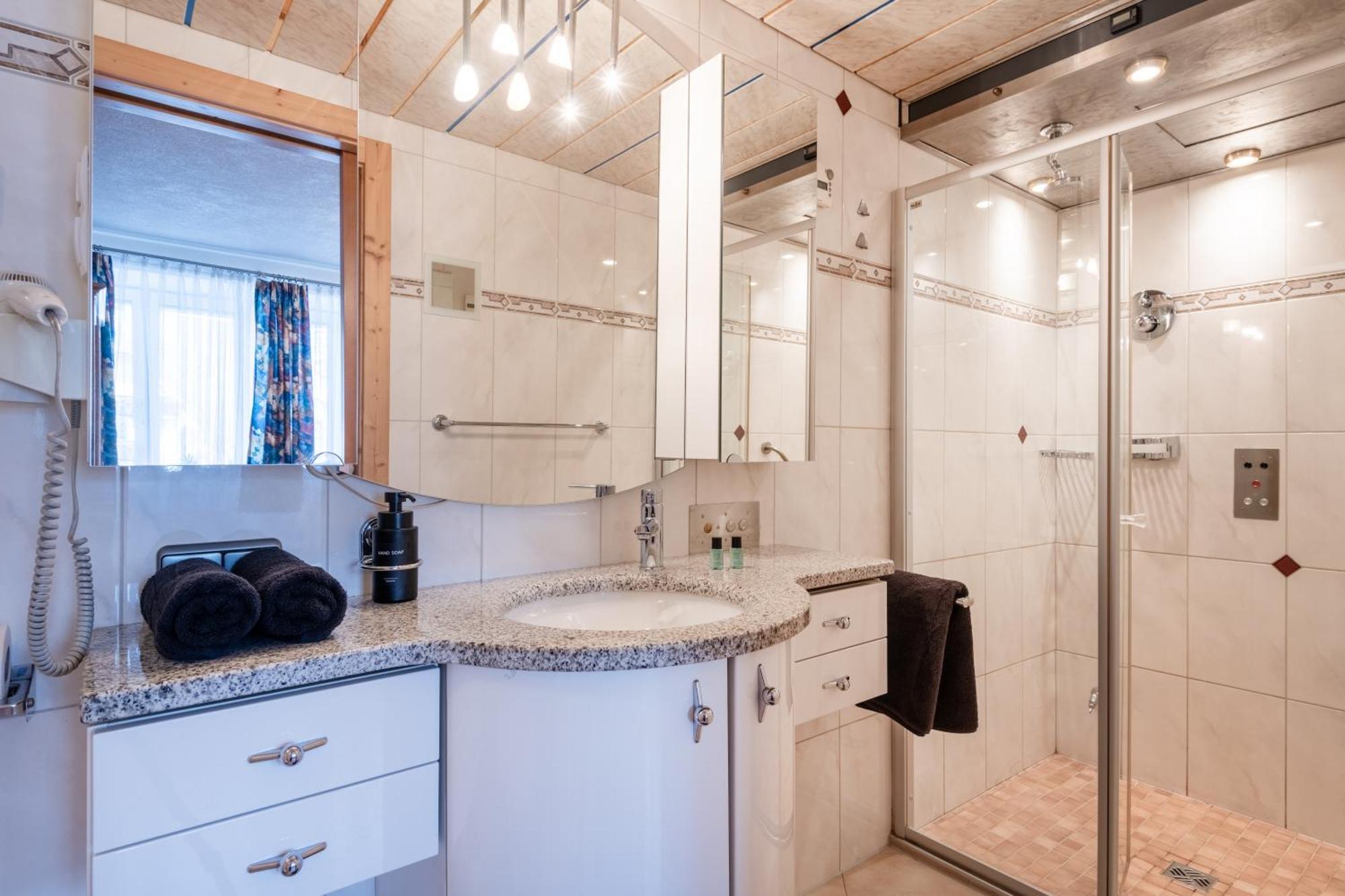 Apartmenthaus Ehrenberg Ehenbichl 外观 照片