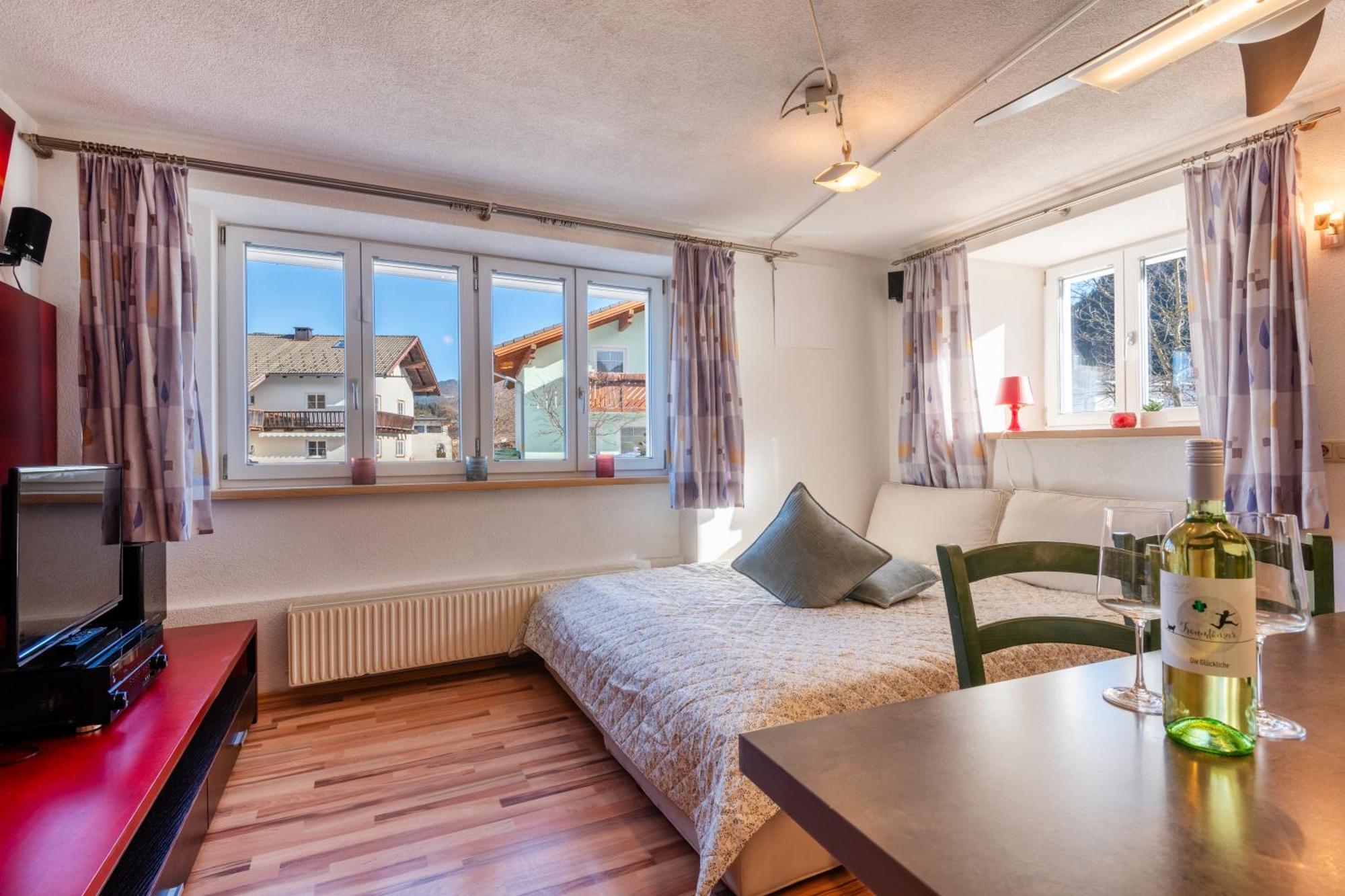 Apartmenthaus Ehrenberg Ehenbichl 外观 照片